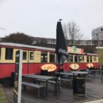 Das EsS-Bahn Stuttgart am Flughafen von außen