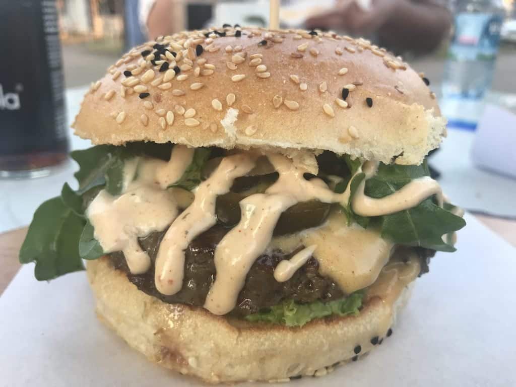Burger Essen In Stuttgart Eat A Cut In Wangen Hubert Testet