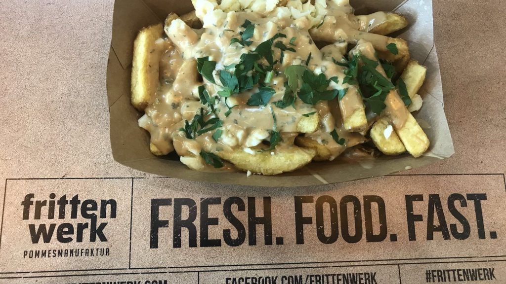 Classic Quebec Poutine mit Hausfritten